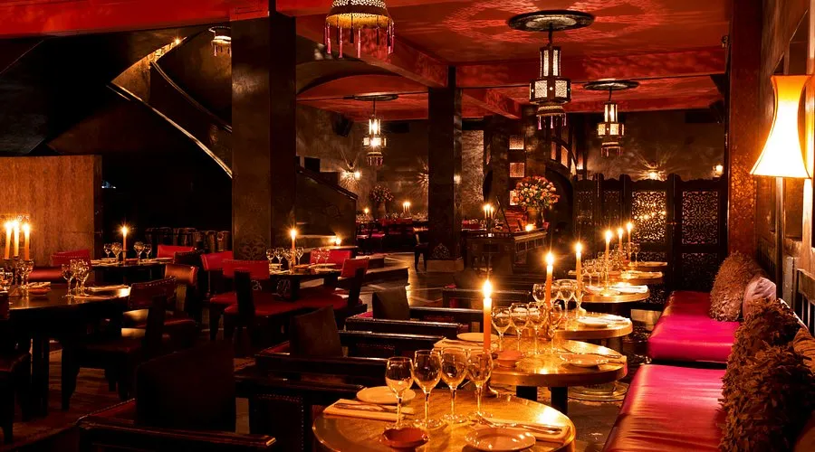 Restaurants & Nightlife